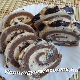 Gesztenyekrémes-aszaltszilvás rolád