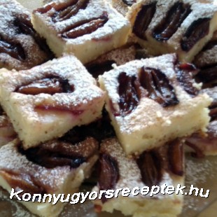 Túrós-szilvás pite Túrós-szilvás pite