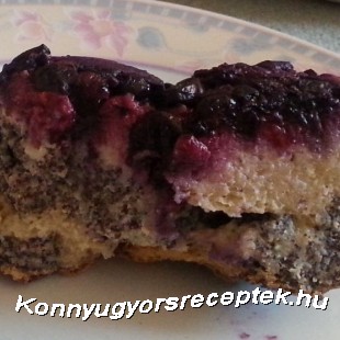 Mákos-meggyes gyümölcskenyér ditásan Mákos-meggyes gyümölcskenyér ditásan